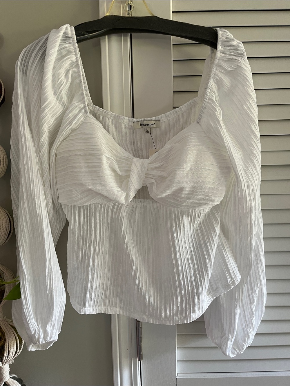 Francesca's Collections White Twist-Front Long-Sleeve Blouse